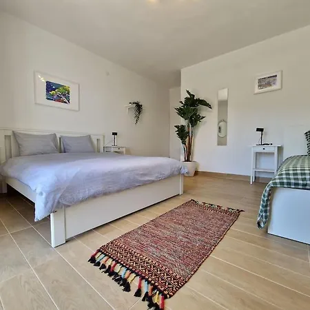 Vitarnja Hills Beautiful Terrace Sea View With Near Turquoise Appartement Jelsa (Hvar)